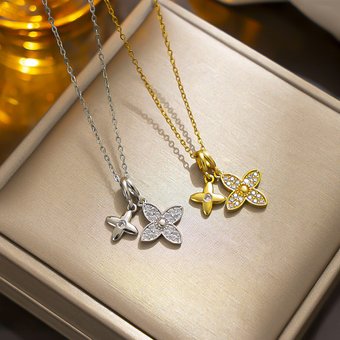 Four Leaf Titanium Steel Chain Necklace Real Gold Color Preservation Electroplated Women's Clavicle Chain Jewelry