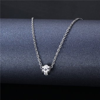Small Waist Titanium Necklace For Women, Trendy New Simple Collarbone Chain, Elegant Stainless Steel Inlaid Pendant Accessory