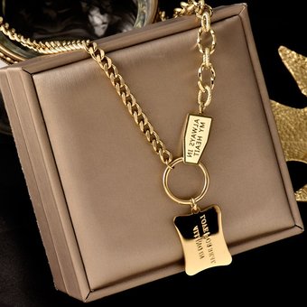 New 316L stainless steel gold-plated titanium necklace, fashionable and luxurious women's pendant