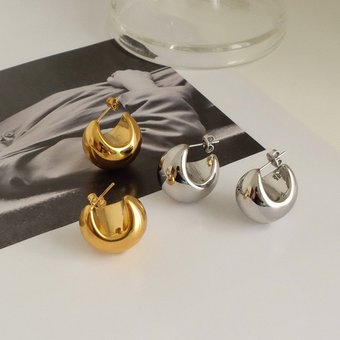 High-End Texture Minimalist Metal Sphere C-Shaped Fashionable Half-Round Earrings Unique Irregular Color-Retaining
