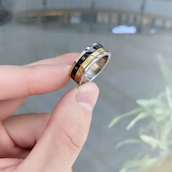 Titanium Steel Men's Niche Roman Numeral Rotating Fashionable Personality Non-Fading Versatile Jewelry Ring