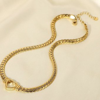 Trend New Titanium Steel Cuban Gold Plated Hollow Flat Snake Chain Heart Pendant Necklace For Women