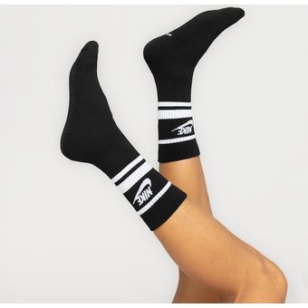 Kit de Meias Cano Alto Nike Essential Crew 3 Pares Adulto
