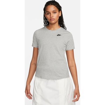 Camiseta Nike Sportswear Club Essentials Feminina