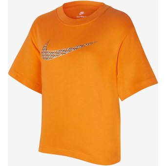 Camiseta Nike Sportswear Boxy Infantil