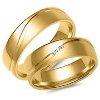 Eheringe aus Gold mit 3 Brillanten