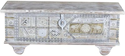 View Quilk storage trunk - distressed white - mango wood