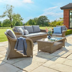 View Arlington lounge set - 5 seater - with coffee table - luxury rattan