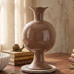 View Mochi vase - mocha mousse - metal