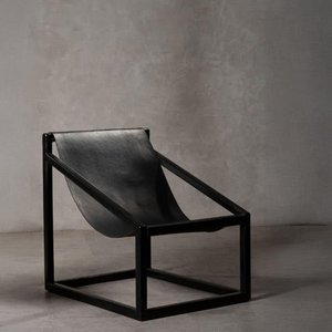 View Kendari chair - black leather with teak wood - cubic frame