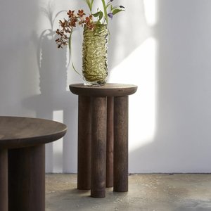 View Helin side table - round - mango wood View Helin side table - round - mango wood
