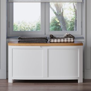 View Bradwell oak and signal white painted blanket box View Bradwell oak and signal white painted blanket box