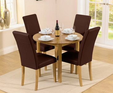 View Extending york 90cm solid oak dining table with 2 black olivia chairs View Extending york 90cm solid oak dining table with 2 black olivia chairs