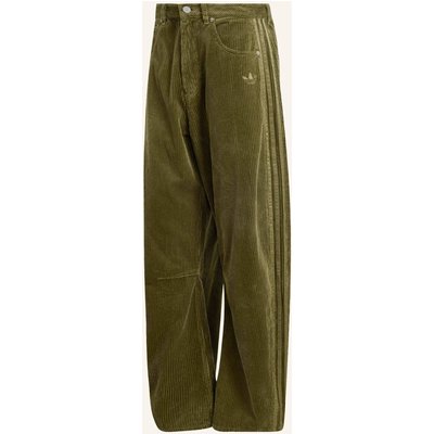 Adidas Originals Winter Club Hose, Cord, Barrel-Leg gruen