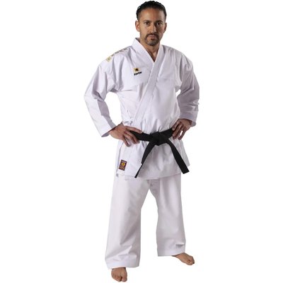 Karategi Kwon Tsuki