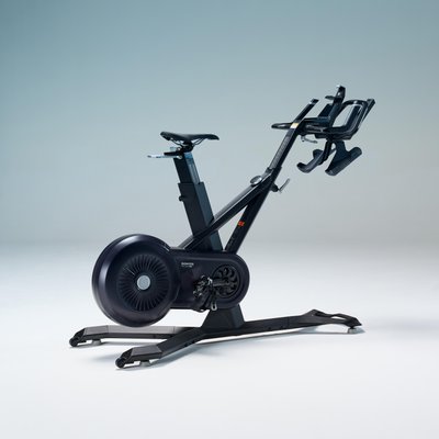 Heimtrainer leise fließendes Treten 1.500 W Connected Zwift - Challenge Bike