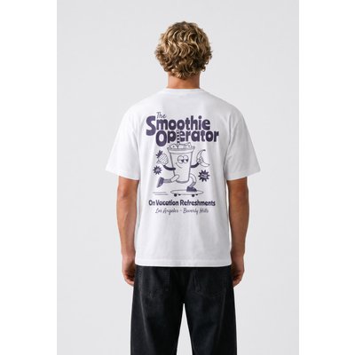 On Vacation Smoothie Operator T-Shirt
