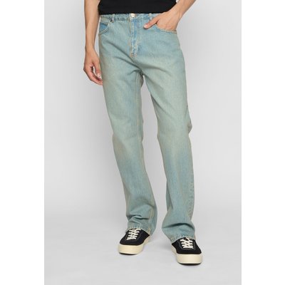 2Y Studios Amaru Ankle Straight Jeans