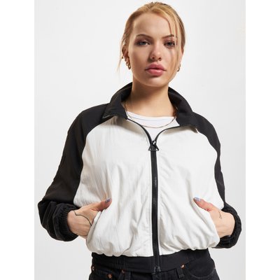 Urban Classics Ladies Short Raglan Crinkle Batwing Jacket