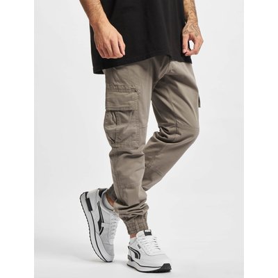 2Y Premium Basic Cargo Jeans