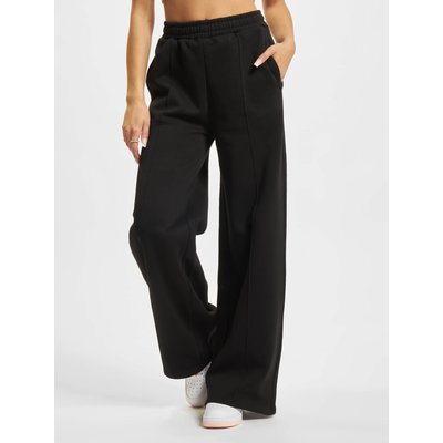 Urban Classics Ladies Straight Pin Tuck Sweat Pants