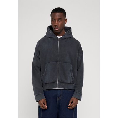 Favela Basic Frontzip