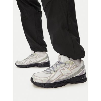 Sneakers New Balance U7403UQ Grau