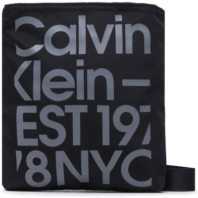Umhängetasche Calvin Klein Jeans Sport Essentials Flatpack18 Gr K50K510378 Schwarz