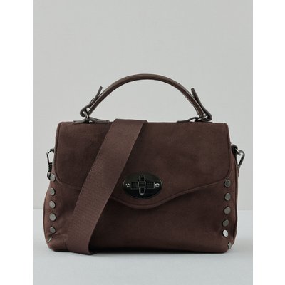 Modische Tasche mit Nietendetails