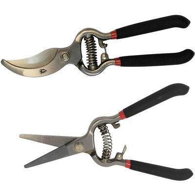 Spear and Jackson Vintage Bypass Secateurs and Snips Set