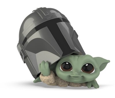 Star Wars Bounty Collection Series 3 | Grogu With Mando's Helmet