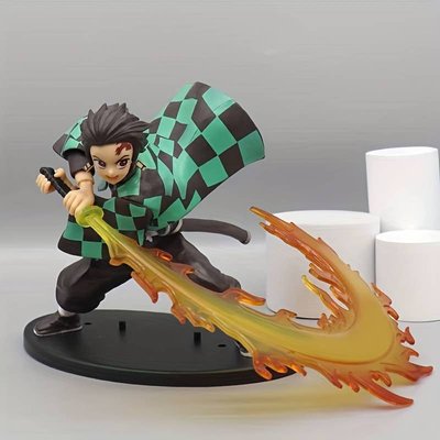 Tanjiro Kamado - Demon Slayer - Flaming Sword | Display Figure with Stand