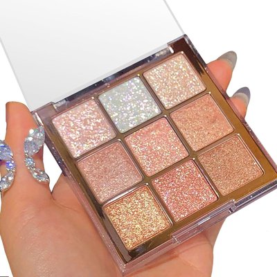 Muge Leen 9 Colour Glitter Eyeshadow Palette