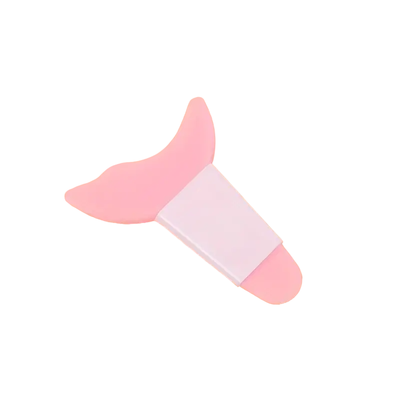 Portable Silicone Mascara, Eyeliner and Eye Shadow Guard Shield - Pink