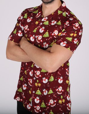 Men's Christmas Print Short Sleeve Shirt- Burgundy