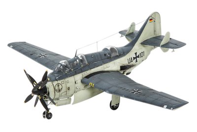 Revell 1/72 Scale Fairey Gannet AS.1/AS.4 Model Kit
