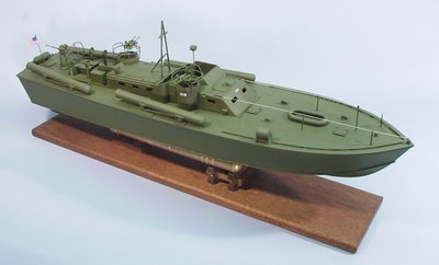 Dumas 1/30 Scale PT-109 US Navy Torpedo Boat Model Kit