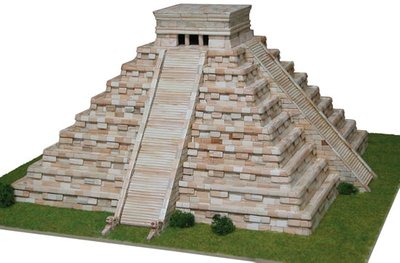 Kukulcan Temple Architectural Model Kit