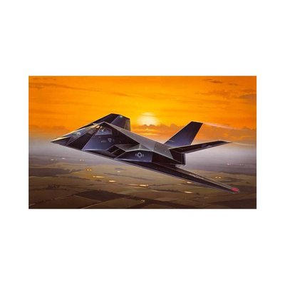 Italeri 1/72 Scale Lockheed F-117A Nighthawk Model Kit