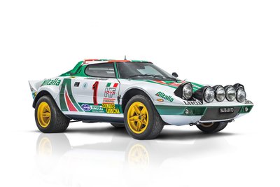 Italeri 1/12 Scale Lancia Stratos HF Gr.4 Monte Carlo Rally 1977 Model Kit
