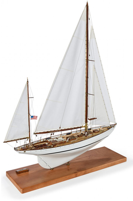 Amati 1/20 Scale Dorade Racing Yacht Model Kit