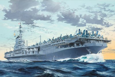 Trumpeter 1/350 Scale USS Midway CV-41 c.early postwar Model Kit