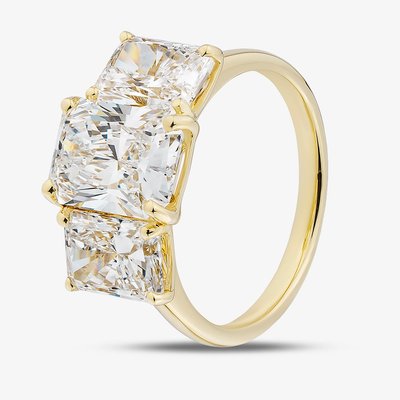 18ct Yellow Gold 5.09ct Certificated Radiant Cut Lab Grown Diamond Three Stone Ring U3804