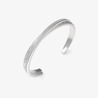Stylish Silver Tone Textured Cross Over Bangle