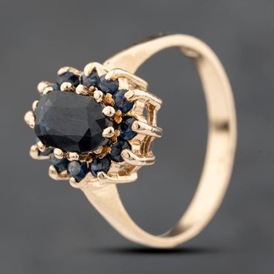 Second Hand Vintage Yellow Gold Sapphire Flower Cluster Ring