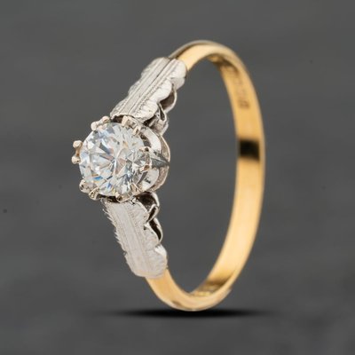 Second Hand 18ct Yellow Gold Cubic Zirconia Solitaire Ring