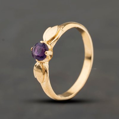 Second Hand 9ct Yellow Gold Amethyst Single Stone Dress Ring 41104464