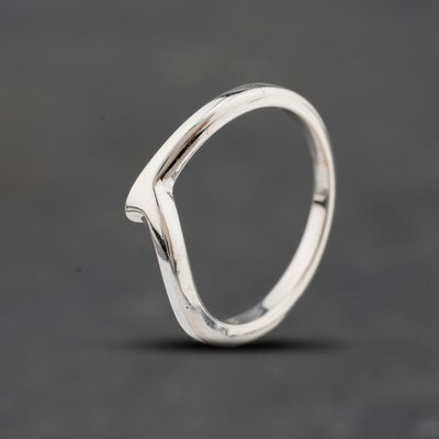 Second Hand 9ct White Gold Half Wishbone Twist Ring 41104764
