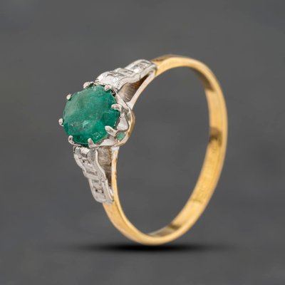Second Hand Vintage Yellow Gold Emerald Single Stone Dress Ring 41104768