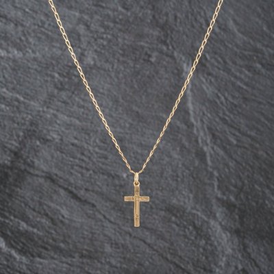 Second Hand 9ct Yellow Gold Hand Engraved Cross Pendant & 18 Inch Curb Chain